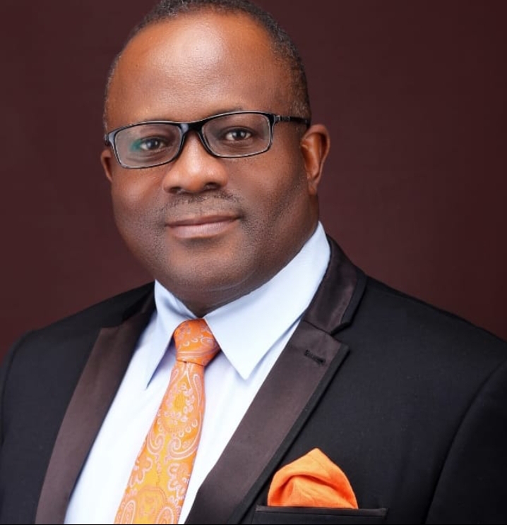 Dr Tony Akadi